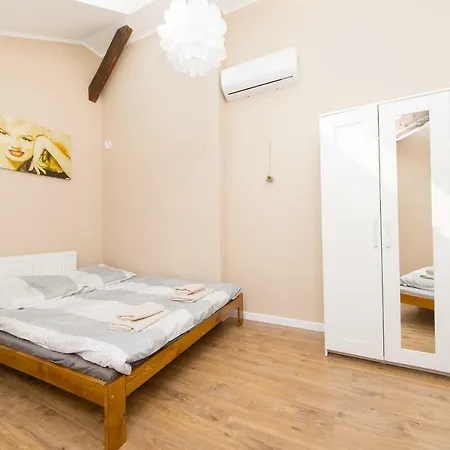 Apartment Blue Old Town Air Condition P4you Pl