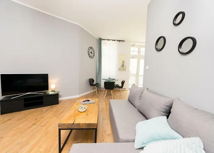 Blue Old Town Air Condition P4you Pl